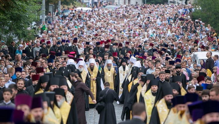 Керестный ход по случаю 1030-летия Крещения Руси