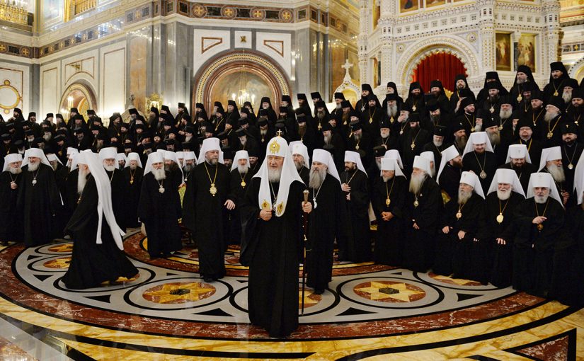 Архиерейский Собор 2013. Подготовка к фотосессии.